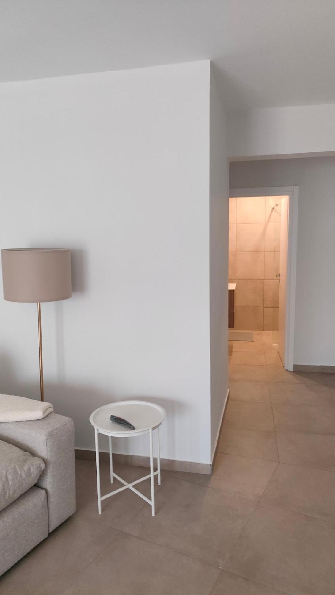 Two Bedroom Apartment With Pool Paphos Ngoại thất bức ảnh
