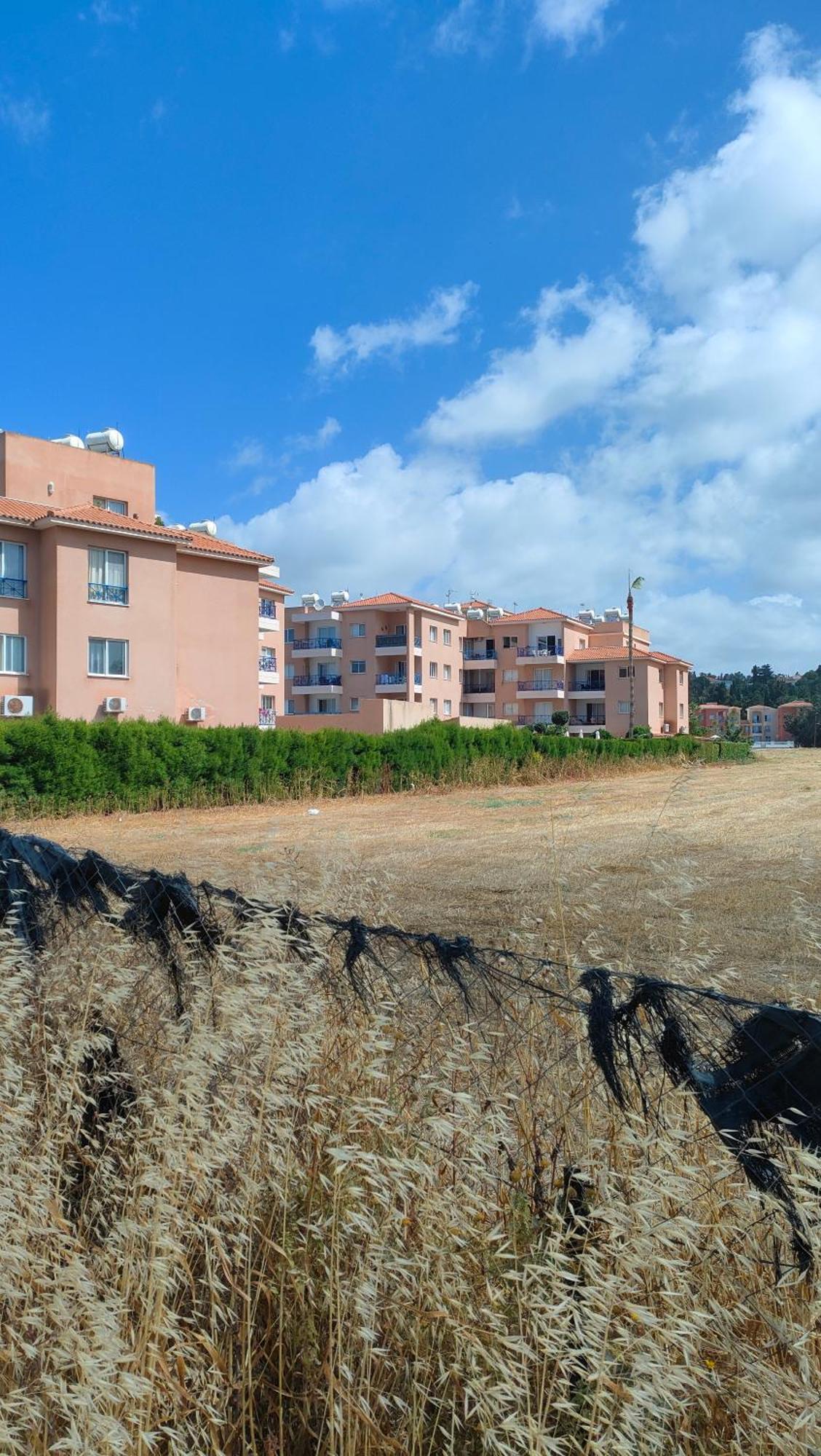 Two Bedroom Apartment With Pool Paphos Ngoại thất bức ảnh